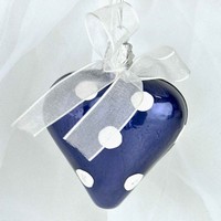 OZDOBA VIANOČNÁ Modrý porcelán s bodkami srdce 6cm