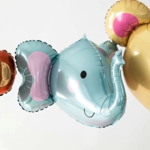 Bal�nek f�liov� Slon