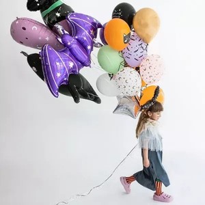 Balónek fóliový Netopýr 96,5 x 44,5 cm
