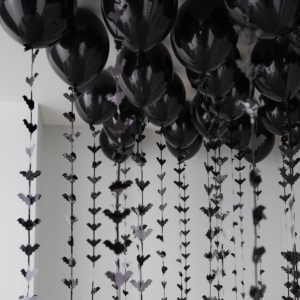 Balónky latexové černé s netopýřími dekoračními ocasy 35 ks