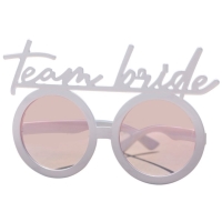 Okuliare Team bride