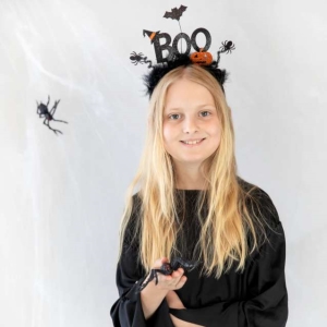 elenka Halloween BOO