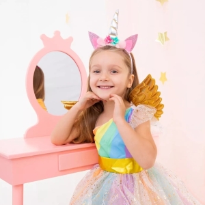 �elenka jednoro�ec se st��brn�m rohem