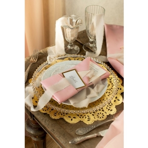 Prostrn zlat krajkov 35 cm