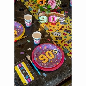 TALÍŘE papírové 90's 22,5cm 10ks