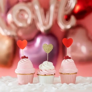 Z�pichy na dort zlat� srdce 6 ks