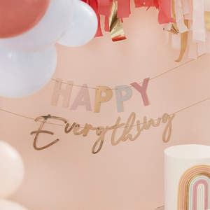 GIRLANDA_Happy_Everything_pastelová-a-zlatá-2